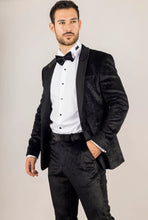 Load image into Gallery viewer, AK-26 - Men's Black 3 Piece Velvet Wedding Tuxedo Suit