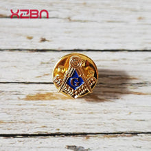 Load image into Gallery viewer, Mini Masonic Lapel Pins Badge Mason Freemason  FORGET ME NOT Zinc Alloy Banquet Brooch Material exquisite souvenirs gifts