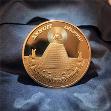 Load image into Gallery viewer, Masonic Challenge Coin Gold/Silver Coin with Pyramid Freemason with All-seeing Eye Masonic Coin Collection Souvenir Brotherhood